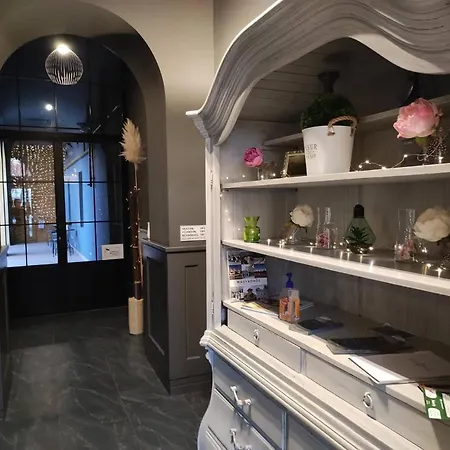 Deak Panzio Bed & Breakfast 3*