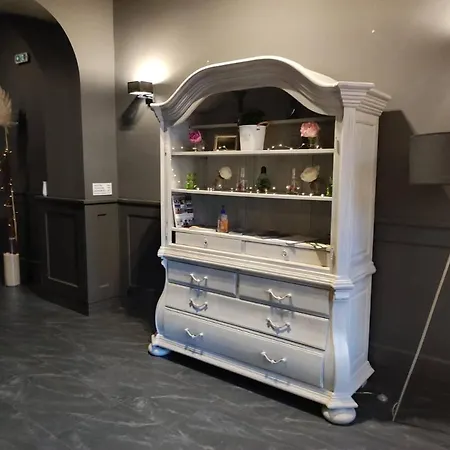 Bed & Breakfast Deak Panzio